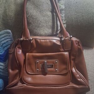 Elegant Brown Leather Tote Bag